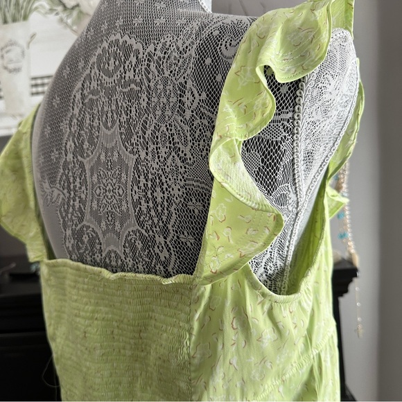 Free People Citrine Combo Ruffle Flutter Sleeve Top Size L - NWT - Picture 8 of 14